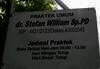 Papan nama doker Stefan William