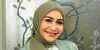 Style Hijab Simpel Caca Tengker, Tambah Anggun dengan Makeup Soft