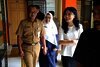 Tebar Kebaikan di SLB 07 Jakarta Timur, Cahaya Manthovani dan Aden Bajaj Bagikan Takjil dan Sembako