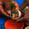 Penjelasan Ulama Soal Hukum Makan Balut, Telur Unggas yang Sudah Jadi Embrio