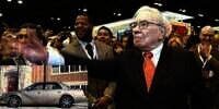 Mobil Murah `Suhu` Investasi Laku Seharga Lexus