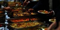 Makanan Prasmanan Berisiko Ganggu Pencernaan?
