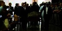 `Allahu Akbar` Menggema di Pemakaman Muhammad Ali