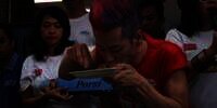 Video Pria Lahap 22 Porsi Mie Instan dalam 3 Menit!