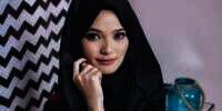 Variasi Warna Lipstik untuk Pemilik Bibir Berwarna Gelap