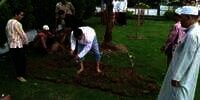 Keluarga Almarhum KH Hasyim Muzadi Siapkan Dua Liang Makam