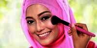 Tip Bersihkan Kuas Make Up yang Lebih Praktis
