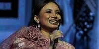 Cara Rossa Tampil Kece Saat Manggung