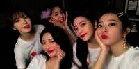 Tatapan Mata Fans Indonesia Buat Red Velvet Terpukau