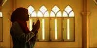 Muslim Masuk Rumah Ibadah Agama Lain, Bagaimana Hukumnya?