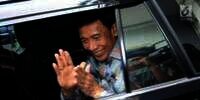 Pertama Kali Muncul Usai Ditusuk Teroris, Begini Kondisi Wiranto