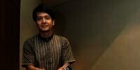 Cara Dimas Seto Jaga Kesehatan Gigi dengan Gaya Hidup Halal