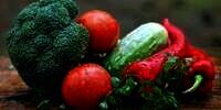 10 Buah dan Sayur yang Cocok di Konsumsi Saat Musim Panas