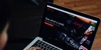 `Hore! Telkom Resmi Buka Akses Netflix, Saham TLKM `Auto Terbang`