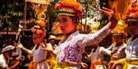 Mengenal Jenis Pola Lantai dalam Tari Tradisional