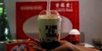 Minum Boba Ada Crackersnya, Mau Coba?