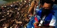 Sungai Cisadane Kota Tangerang Tercemar Sampah Medis