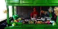Kisah Darsini Bangun Kembali Warung Makan yang Roboh
