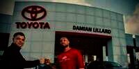 Bintang NBA Damian Lillard Buka Diler Toyota