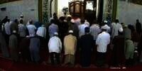 Geger Pria Banjarmasin Cium Imam Sholat Subuh karena Ingin Masuk Surga