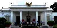 Daftar Tunggangan Mewah Menteri Baru Jokowi