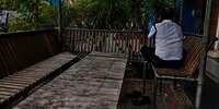 Kisah Menyentuh Satpam Balik Badan Bikin Ramadhan Tambah Adem