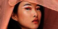 Tips dan Trik Menggunakan Eyeliner Berwarna Pastel