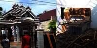 Pasutri di Ponorogo Cerai Sepakat Bongkar Rumah, Istri Diduga Selingkuh
