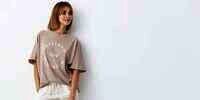 Inspirasi Outfit Kaus Oversized Sesuai Tipe Tubuh