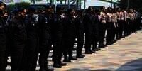 Viral Video Penampilan Sederhana Istri Polisi Gondrong