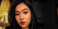 Pakai Jins Sobek, Outfit Isyana Sarasvati Ternyata Rp72 Juta