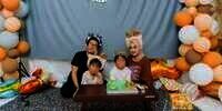 Momen Ulang Tahun Anak Ririe Fairus, Kehadiran Ayus Curi Perhatian!