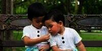 Membiasakan Anak Berbagi Lewat Permainan, Begini Tipsnya