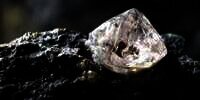 Berlian dari Perut Bumi Mengandung Mineral Misterius, Ilmuwan Sampai Kebingungan