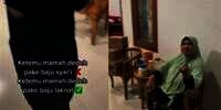 8 Foto Viral Cewek Pakai Baju &lsquo;Laknat&rsquo; di Depan Mamah Dedeh, Respon Sang Pendakwah Disorot!