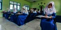 Kemendikbudristek Berlakukan PTM 50 Persen Untuk Daerah PPKM Level 2