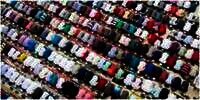 Hukum Sholat Gerhana Bulan dan Tata Caranya yang Memiliki Dua Kali Rukuk di Tiap Rakaat