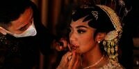 Sederhana Tapi Cantik, Intip Riasan Bubah Alfian untuk Acara Pernikahan Putri Tanjung