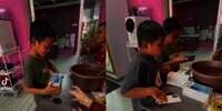 Prank Adik Beli HP Baru Cuma Buat Kakak, Terpaksa Berhenti karena Terharu Lihat Reaksinya