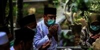 Doa Ziarah Kubur Menjelang Ramadhan dan Hukumnya Berziarah Buat Perempuan