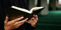 Hukum Bacaan Alif Lam Qomariah, Pengertian dan Contohnya dalam Surah Al Baqarah