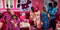 Viral, Satu Keluarga Kompak Pakai Baju Lebaran Bertema Hello Kitty Tiap Tahun