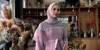 Serba Soft Pink, Fanny Fabriana Tampil Anggun dan Elegan Tanpa Terkesan Berlebihan