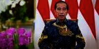 Jokowi Minta Masyarakat Segera Vaksinasi Booster: Jangan Pilih-Pilih, Stok Lebih dari Cukup!