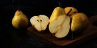 Menyegarkan, Ini 6 Manfaat Buah Pir bagi Ibu Hamil yang Bisa Cegah Bayi Lahir Cacat