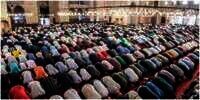 Cara Sholat Makmum yang Tertinggal Bacaan Al-Fatihahnya Imam