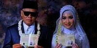 Ingat Pernikahan Viral Kakek Sondani `Si Juragan Tanah` dan Gadis 19 Tahun? Cerai Usai 2 Bulan Nikah, Kini Sakit-Sakitan & Kian Kurus