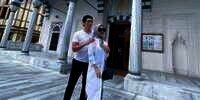 Potret Syahrini dan Reino Barack Mampir di Masjid Camii Tempat Akad Nikah Mereka, Warganet Salfok Lihat Tas Mewahnya!