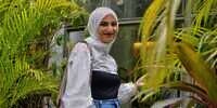 Gaya Busana Bumil Stylish ala Mira Agile