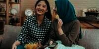 Bukan Sedaran Camilan, Begini Tren Snacking di Kaum Generasi Muda